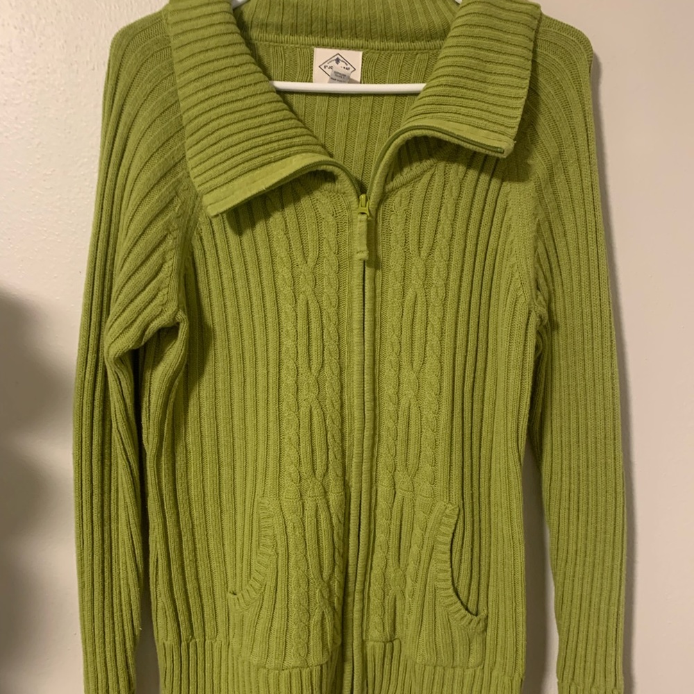 Women’s sweater size L Green